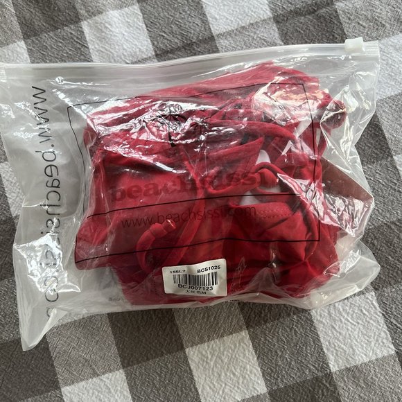 Twist Front Ruched Bottom Solid Color Bikini Set - Picture 4 of 6